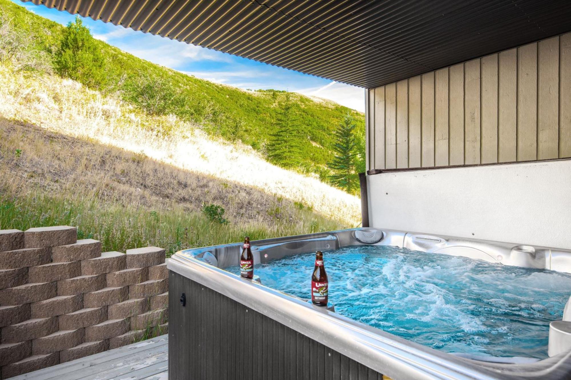 Mason By Avantstay Sleeps 16 Modern Mountain Escape W Hot Tub Park City Extérieur photo